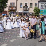 Procesja z kościoła Wniebowzięcia NMP we Włoszczowie / Mateusz Kaczmarczyk / Radio Kielce