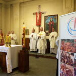 01.05.2018 Kielce. Spotkanie rodzin misjonarzy z biskupem Janem Piotrowskim / Marlena Płaska / Radio Kielce