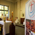 01.05.2018 Kielce. Spotkanie rodzin misjonarzy z biskupem Janem Piotrowskim / Marlena Płaska / Radio Kielce