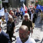 Pierwszomajowy pochód ulicami Kielc zorganizowany przez SLD / Jarosław Kubalski / Radio Kielce