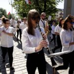 Pierwszomajowy pochód ulicami Kielc zorganizowany przez SLD / Jarosław Kubalski / Radio Kielce