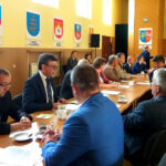 Nadzwyczajna sesja powiatu włoszczowskiego / Wiktor Dziarmaga / Radio Kielce