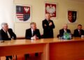 Ostrowiec. Wizyta Ministra Cyfryzacji Marka Zagórskiego. Na zdjęciu: wicewojewoda Andrzej Bętkowski, senator Jarosław Rusiecki, Marek Zagórski - Minister Cyfryzacji, poseł Krzysztof Lipiec i poseł Andrzej Kryj / Anna Głąb / Radio Kielce