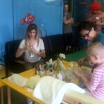 Akcja „Dzień piękności i radości dla mam” zorganizowana przez Fundację „Dr Clown” / Iwona Murawska / Radio Kielce