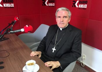 Biskup sandomierski Krzysztof Nitkiewicz / Grażyna Szlęzak-Wójcik / Radio Kielce