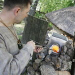 01.05.2018 Nowa Słupia. Małe Dymarki. Wytop szkła / Jarosław Kubalski / Radio Kielce