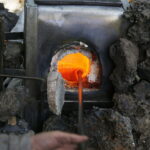 01.05.2018 Nowa Słupia. Małe Dymarki. Wytop szkła / Jarosław Kubalski / Radio Kielce