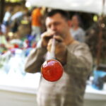 01.05.2018 Nowa Słupia. Małe Dymarki. Wytop szkła / Jarosław Kubalski / Radio Kielce