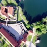 10.05.2018 Troki ( Litwa). Widok na zamek / Jarosław Kubalski / Radio Kielce