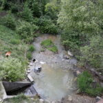 02.05.2018 Kielce. Zanieczyszczona rzeka Silnica przed zalewem / Jarosław Kubalski / Radio Kielce