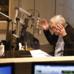 15.05.2018 Radio Kielce. Nagranie odcinków słuchowiska „Maszerują strzelcy, maszerują…”. Aktor Jerzy Trela / Jarosław Kubalski / Radio Kielce