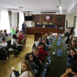 16.05.2018 Kielce. Dzień otwarty dla młodzieży w sądzie okręgowym. Inscenizacja rozprawy sądowej / Jarosław Kubalski / Radio Kielce