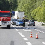 19.05.2018 Miedziana Góra. Wypadek. Samochód osobowy zderzył się z samochodem ciężarowym. Zginęły dwie osoby, dwie zostały ranne / Jarosław Kubalski / Radio Kielce