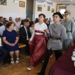 28.05.2018 Piekoszów. Sesja rady gminy. Nadanie patronów szkołom w gminie. Występ szkoły podstawowej z Rykoszyna / Jarosław Kubalski / Radio Kielce