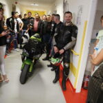 31.05.2018 Kielce. Motocykliści z grupy "Motocyklowi Terroryści Świętokrzyskie" odwiedzili pacjentów w szpitalu dziecięcym z okazji Dnia Dziecka / Jarosław Kubalski / Radio Kielce