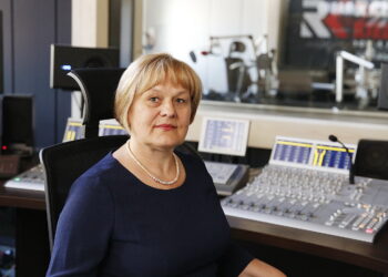 Kielce. Dr Grażyna Pazera - kierownik Kliniki Neonatologii w Wojewódzkim Szpitalu Zespolonym / Jarosław Kubalski / Radio Kielce