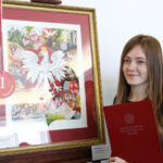 Uroczysty finał konkursu "Orzeł Biały - nasza duma". Weronika Sobczyk z Liceum Ogólnokształcącego im. Bartosza Głowackiego w Opatowie / M. Józefaciuk / Senat RP