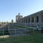 Zamek Krzyżtopór w Ujeździe każdego roku odwiedza około 160 tysięcy turystów / Emilia Sitarska / Radio Kielce