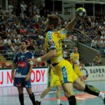 Pierwszy mecz finału PGNiG Superligi piłkarzy ręcznych: Orlen Wisła Płock - PGE Vive Kielce / Krzysztof Bujnowicz / Radio Kielce
