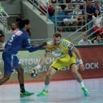 Pierwszy mecz finału PGNiG Superligi piłkarzy ręcznych: Orlen Wisła Płock - PGE Vive Kielce / Krzysztof Bujnowicz / Radio Kielce