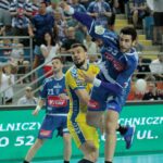 Pierwszy mecz finału PGNiG Superligi piłkarzy ręcznych: Orlen Wisła Płock - PGE Vive Kielce / Krzysztof Bujnowicz / Radio Kielce