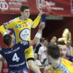 Finał Pucharu Polski piłkarzy ręcznych: PGE Vive Kielce - Azoty Puławy. Darko Djukić / Krzysztof Bujnowicz / Radio Kielce