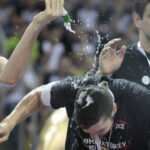 Finał PP piłkarzy ręcznych: PGE Vive Kielce - Azoty Puławy. Vive z Pucharem Polski / Krzysztof Bujnowicz / Radio Kielce