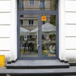 Sklep „Bartek" zmienia siedzibę. Ulica Sienkiewicza 55 - miejsce gdzie zostanie przeniesiona część sklepu / Marzena Mąkosa / Radio Kielce