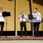 Koncert „Witaj Jutrzenko Majowa” w parku im. Stanisława Staszica. Grupa Rozmaryn / Marzena Mąkosa / Radio Kielce