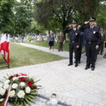 Cmentarz Wojsk Polskich. Obchody Narodowego Dnia Zwycięstwa / Marzena Mąkosa / Radio Kielce