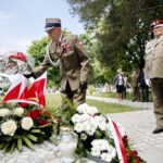 Cmentarz Wojsk Polskich. Obchody Narodowego Dnia Zwycięstwa / Marzena Mąkosa / Radio Kielce