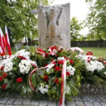 Cmentarz Wojsk Polskich. Obchody Narodowego Dnia Zwycięstwa / Marzena Mąkosa / Radio Kielce