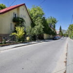 Zanieczyszczone piachem kieleckie ulice / Marzena Mąkosa / Radio Kielce