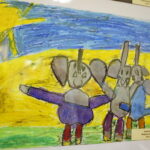 Wręczenie nagród i prezentacja prac z konkursu plastycznego "Z literaturą wśród zwierząt" w Miejskiej Bibliotece Publicznej na ulicy Jana Nowaka - Jeziorańskiego / Marzena Mąkosa / Radio Kielce