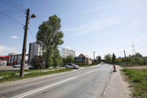 Miejsce gdzie będą prowadzone wykopy gruntów i budowa dróg dojazdowych pod powstające na Malikowie centrum logistyczne / Marzena Mąkosa / Radio Kielce