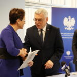 Podpisanie umów w ramach programu Maluch + / Marzena Mąkosa / Radio Kielce