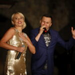 Pokaz mody na Zamku Królewskim w Chęcinach. XX jubileuszowy Festiwal Off Fashion / Marzena Mąkosa / Radio Kielce