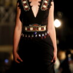 Pokaz mody na Zamku Królewskim w Chęcinach. XX jubileuszowy Festiwal Off Fashion / Marzena Mąkosa / Radio Kielce