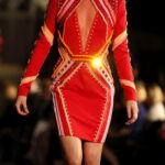 Pokaz mody na Zamku Królewskim w Chęcinach. XX jubileuszowy Festiwal Off Fashion / Marzena Mąkosa / Radio Kielce