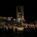 Pokaz mody na Zamku Królewskim w Chęcinach. XX jubileuszowy Festiwal Off Fashion / Marzena Mąkosa / Radio Kielce