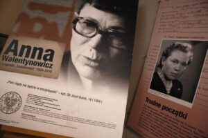 Nowe wystawy w IPN. Anna Walentynowicz - legenda Solidarności / Marzena Mąkosa / Radio Kielce