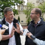 Briefing prasowy pod Pałacem Biskupów Krakowskich / Marzena Mąkosa / Radio Kielce