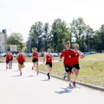 Bieg studentów przez Kampus Uniwersytetu Jana Kochanowskiego w Kielcach / Marzena Mąkosa / Radio Kielce