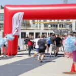 Bieg studentów przez Kampus Uniwersytetu Jana Kochanowskiego w Kielcach / Marzena Mąkosa / Radio Kielce