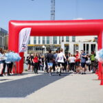 Bieg studentów przez Kampus Uniwersytetu Jana Kochanowskiego w Kielcach / Marzena Mąkosa / Radio Kielce