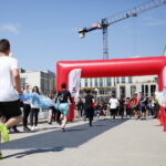 Bieg studentów przez Kampus Uniwersytetu Jana Kochanowskiego w Kielcach / Marzena Mąkosa / Radio Kielce