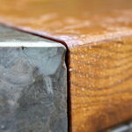 Zniszczone "Ławeczki Jerzego Kapuścińskiego" na kieleckiej Kadzielni / Marzena Mąkosa / Radio Kielce