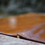 Zniszczone "Ławeczki Jerzego Kapuścińskiego" na kieleckiej Kadzielni / Marzena Mąkosa / Radio Kielce