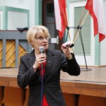 Ojcowie Niepodległości - otwarcie wystawy w Miejskim Centrum Kultury w Skarżysku-Kamiennej. Dr Dorota Koczwańska-Kalita - naczelnik Delegatury IPN w Kielcach / Marzena Mąkosa / Radio Kielce
