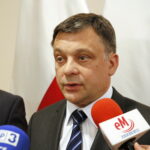 Konferencja konsultacyjna dotycząca Polityki Surowcowej Państwa. Mariusz Orion Jędrysek - Sekretarz Stanu w Ministerstwie Środowiska / Marzena Mąkosa / Radio Kielce